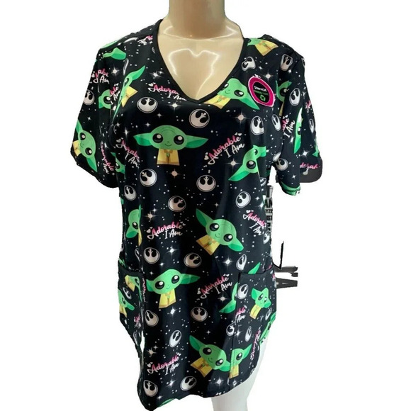 Star Wars M Black-Green Yoda Graphic V-Neckline Pockets Short Sleeve Lounge Tee - Picture 2 of 6